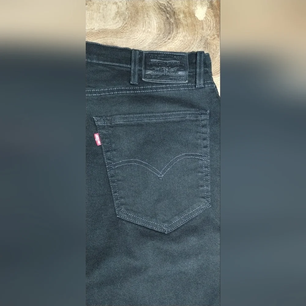 Levis Black Denim Jeans Size (38X32)